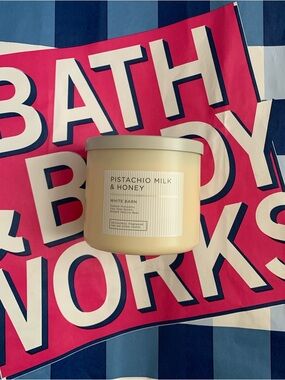 NWT Bath & Body Works Pistachio Milk & Honey 3-Wick Candle